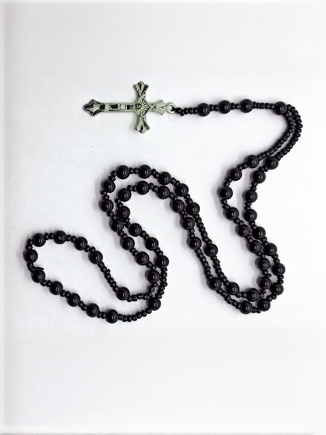 Dynamic Retail Global Men Black Chain