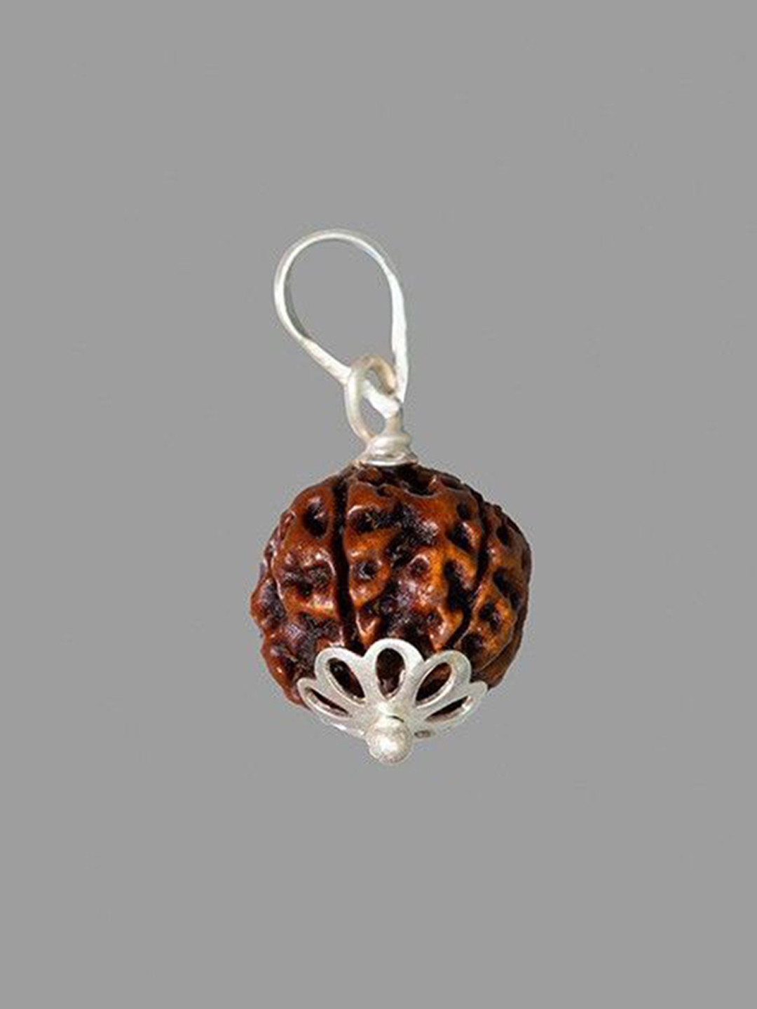 GenZcomplex Unisex 4 Mukhi Rudraksha Pendant