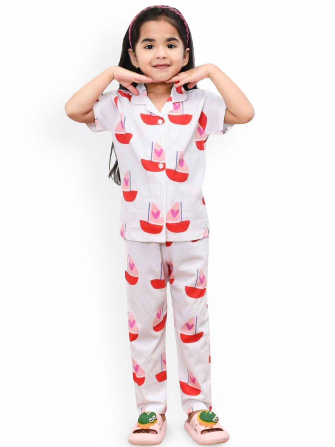Lagorii Girls Boat Printed Night Suit Set