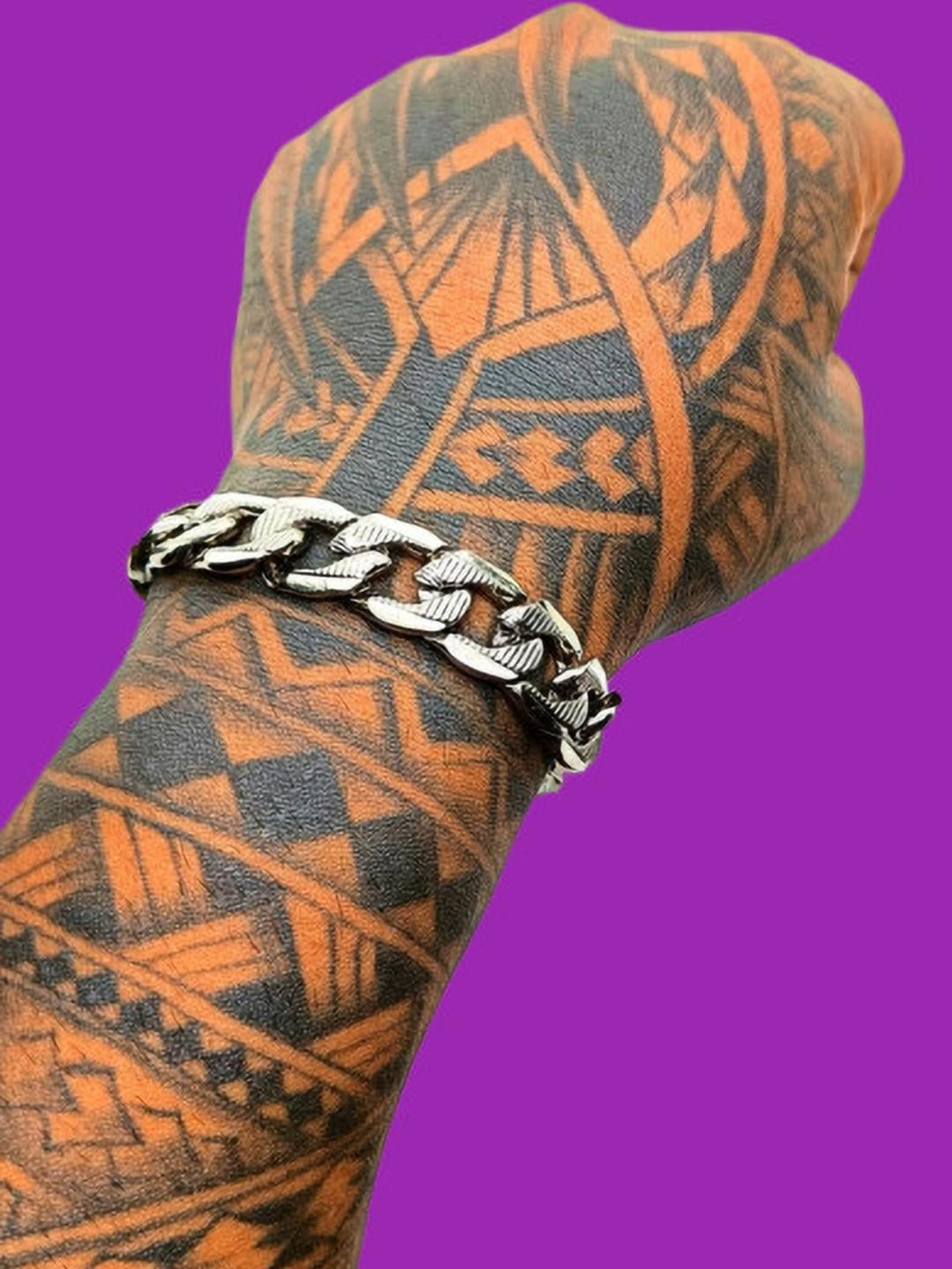 Dynamic Retail Global Men's Silver Plated Stainless Steel Bracelet