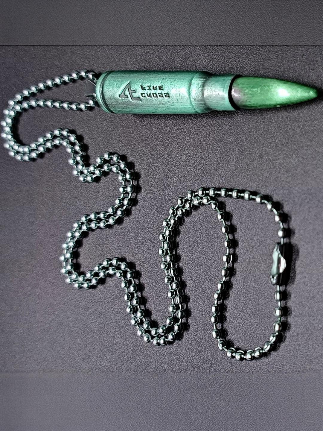 Dynamic Retail Global Men's Silver Pleated Chains