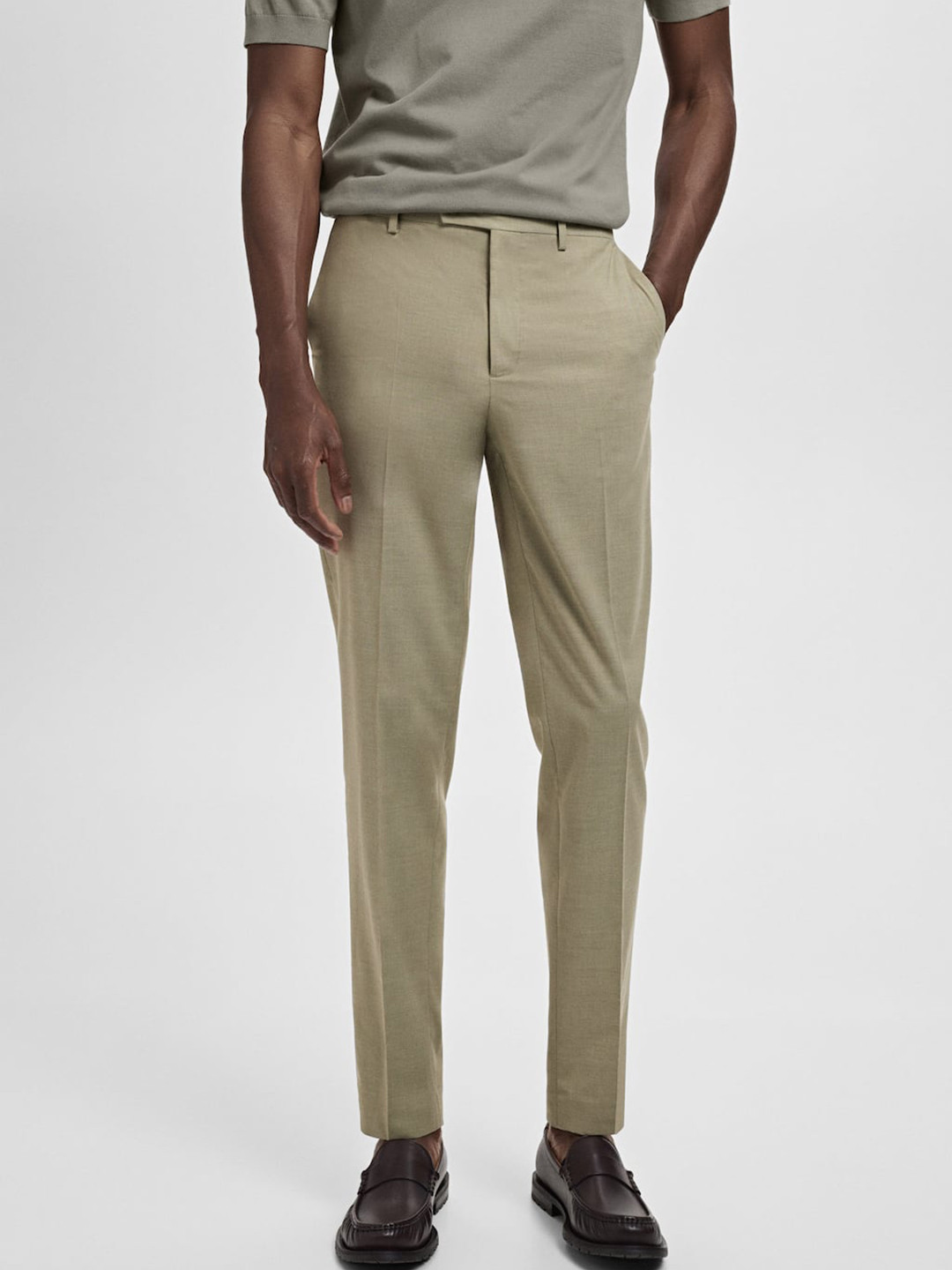 MANGO MAN Mid-Rise Semi-Formal Slim Fit Chinos