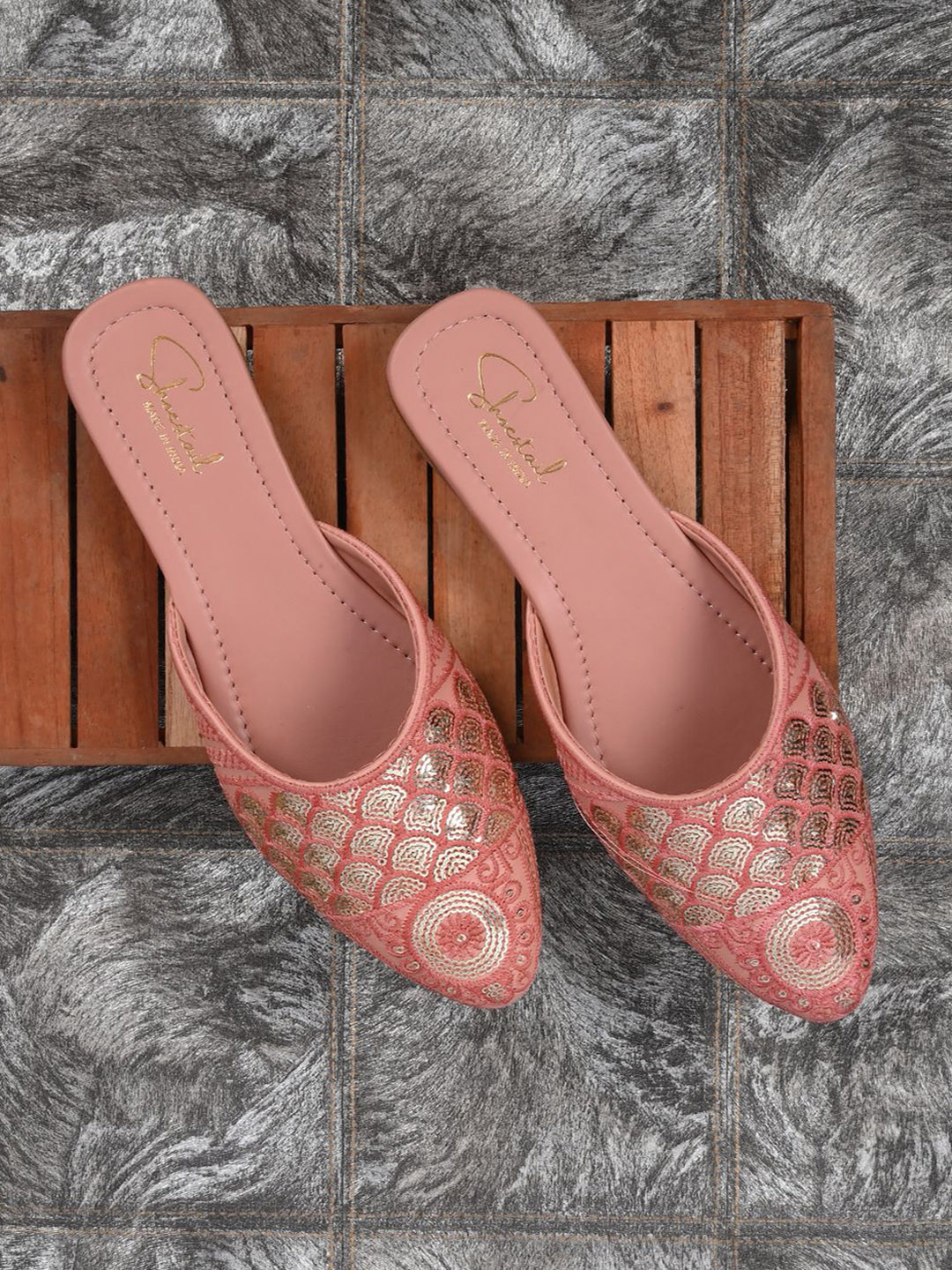 Shoestail Women Mesh Embellished Round Toe Mules