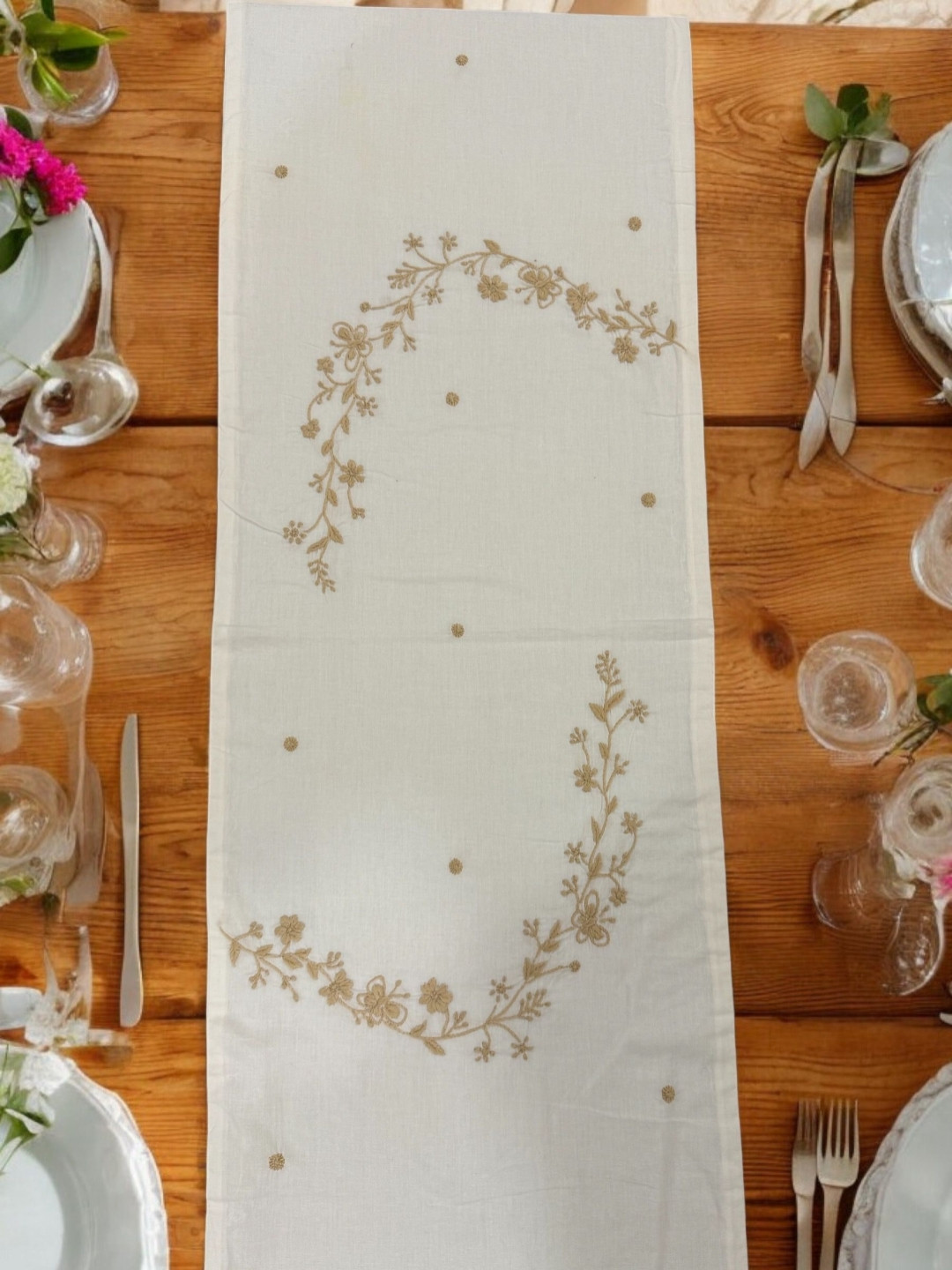 Inara Beige & White Embroidered TableRunner