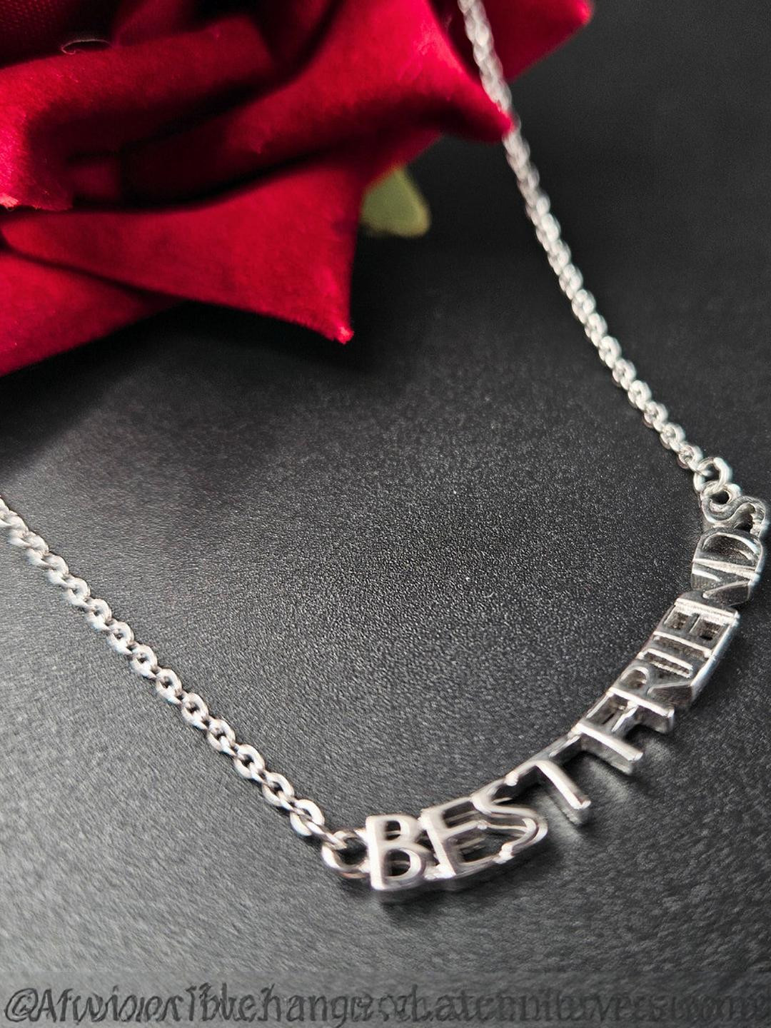 PARASMONI Bestfriends Pendants