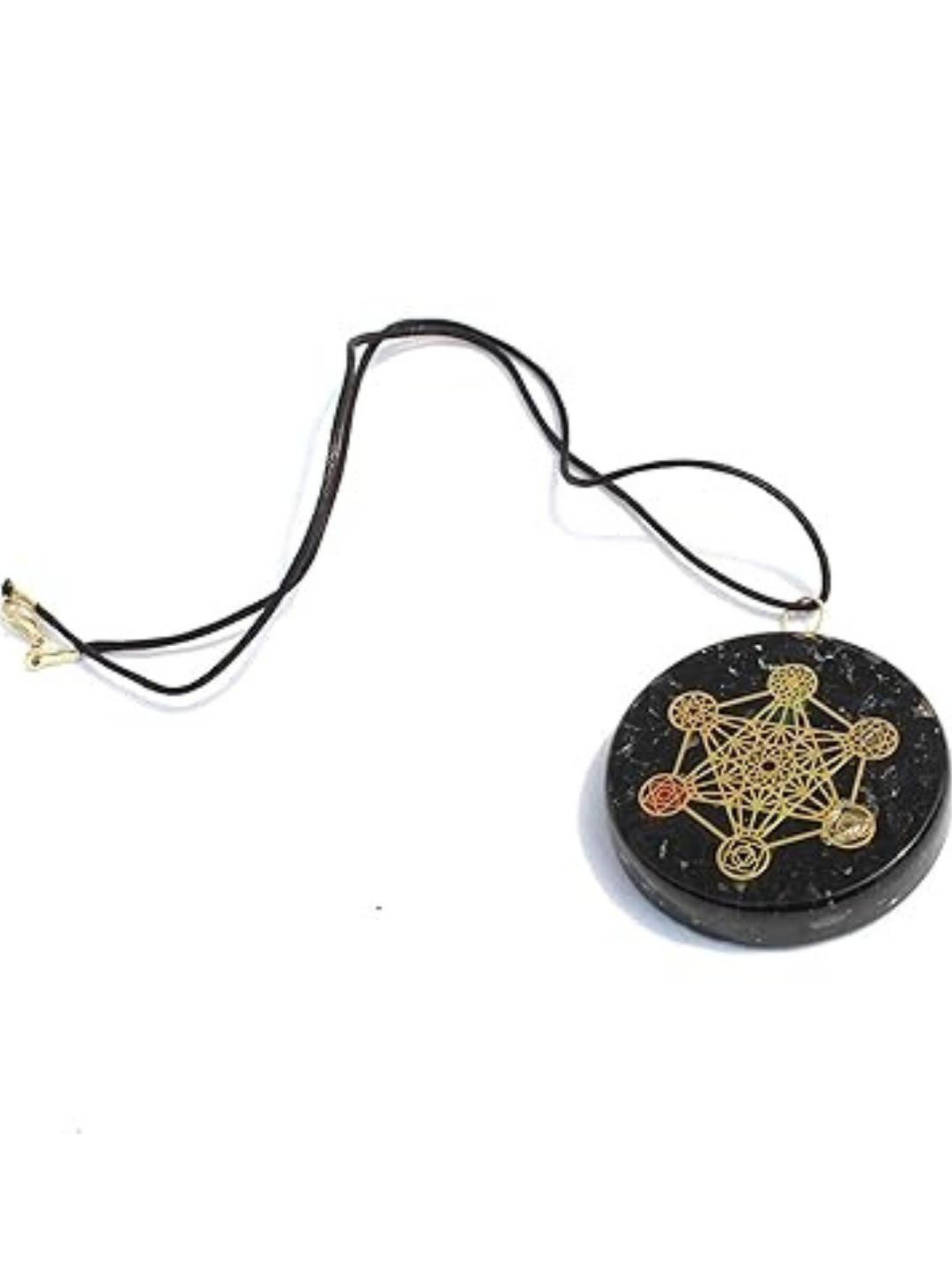 VIBESLE Circular Black Pendant