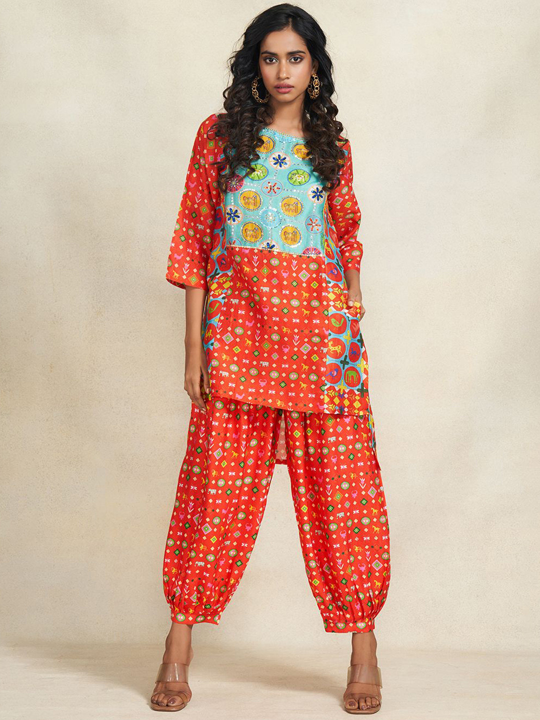 Gulabo by Abu Sandeep Women Printed Loose Fit Salwar