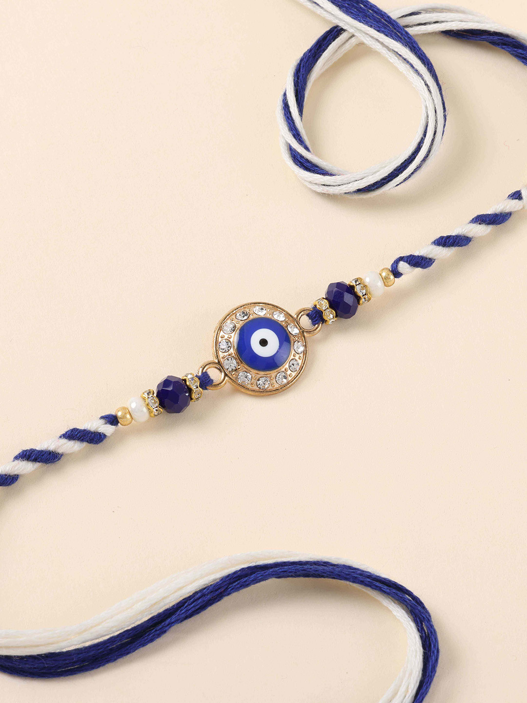 fnp Bhaiya-Bhabhi Regal Glow Thread Rakhi