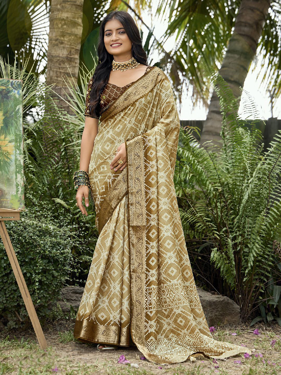 LeeliPeeri Designer Geometric Embroidered Zari Border Saree with Blouse Piece