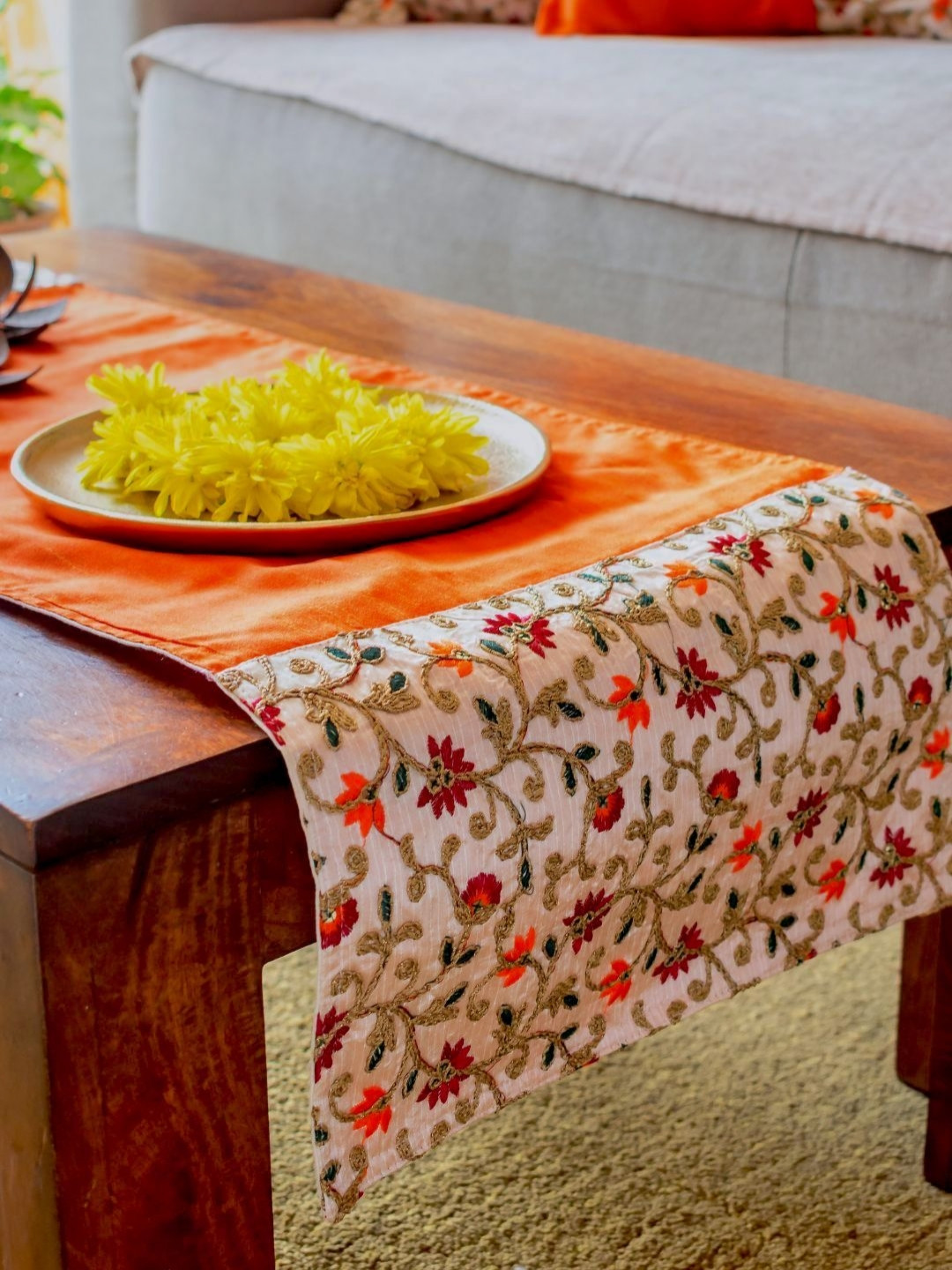 PILOVILO Orange-Coloured & Cream-Coloured Embroidered Table Runner