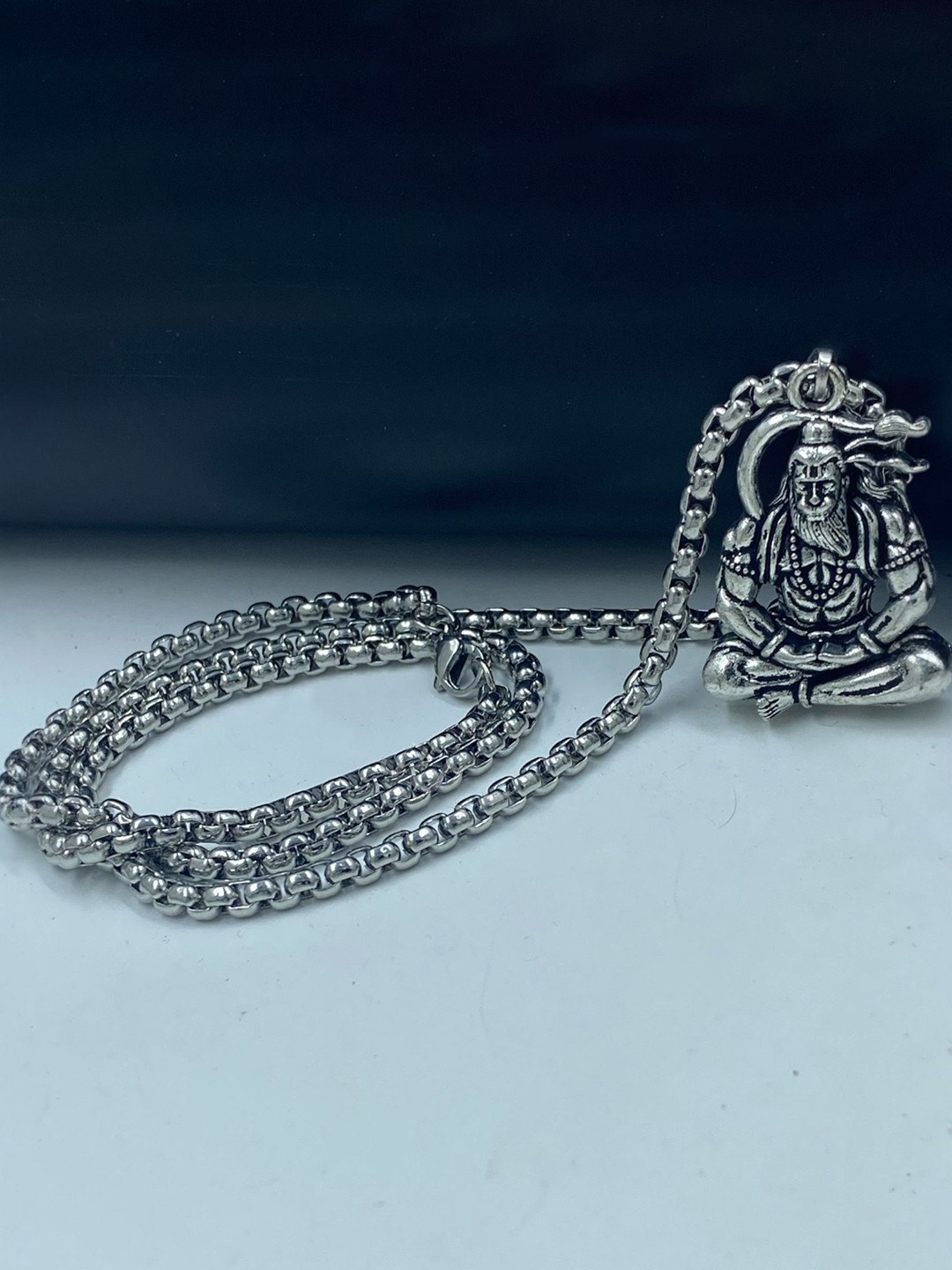 APUNKA D FASHION Men Silver-Plated Oxidized Hanuman Meditating-Charm Pendant With Chain