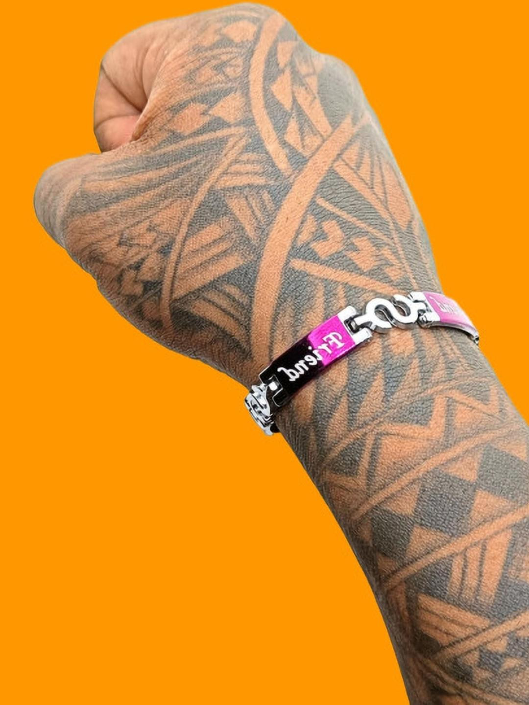 Dynamic Retail Global Sliver-Plated Friends Bracelet