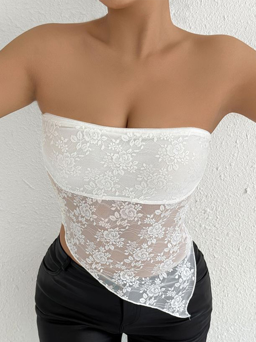 LULU & SKY Women Floral Lace Off-Shoulder Tube Top