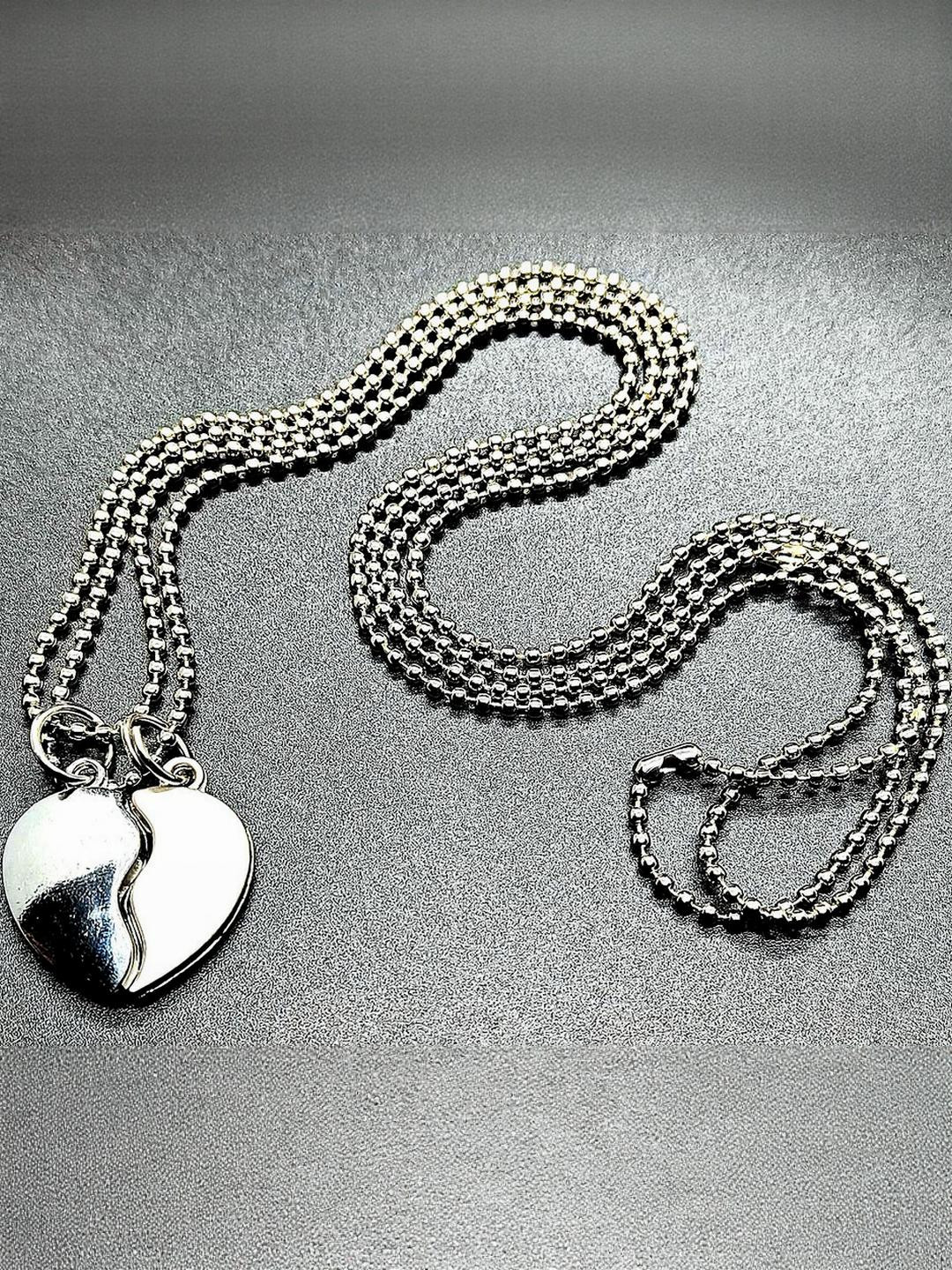 Dynamic Retail Global Stainless Steel Men Heart Pendant Chain