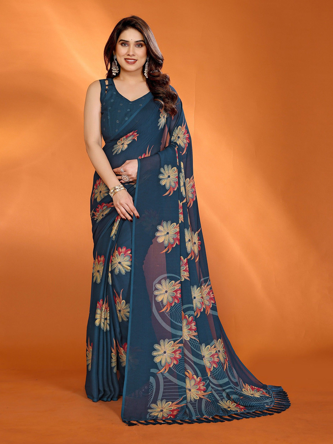 Pandadi Saree Floral Printed Saree And Unstitched Blouse Piece