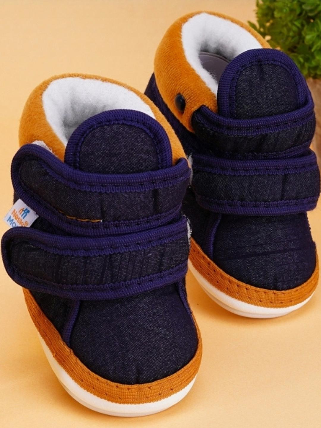NESKA MODA Unisex Kids Wool Blend Booties