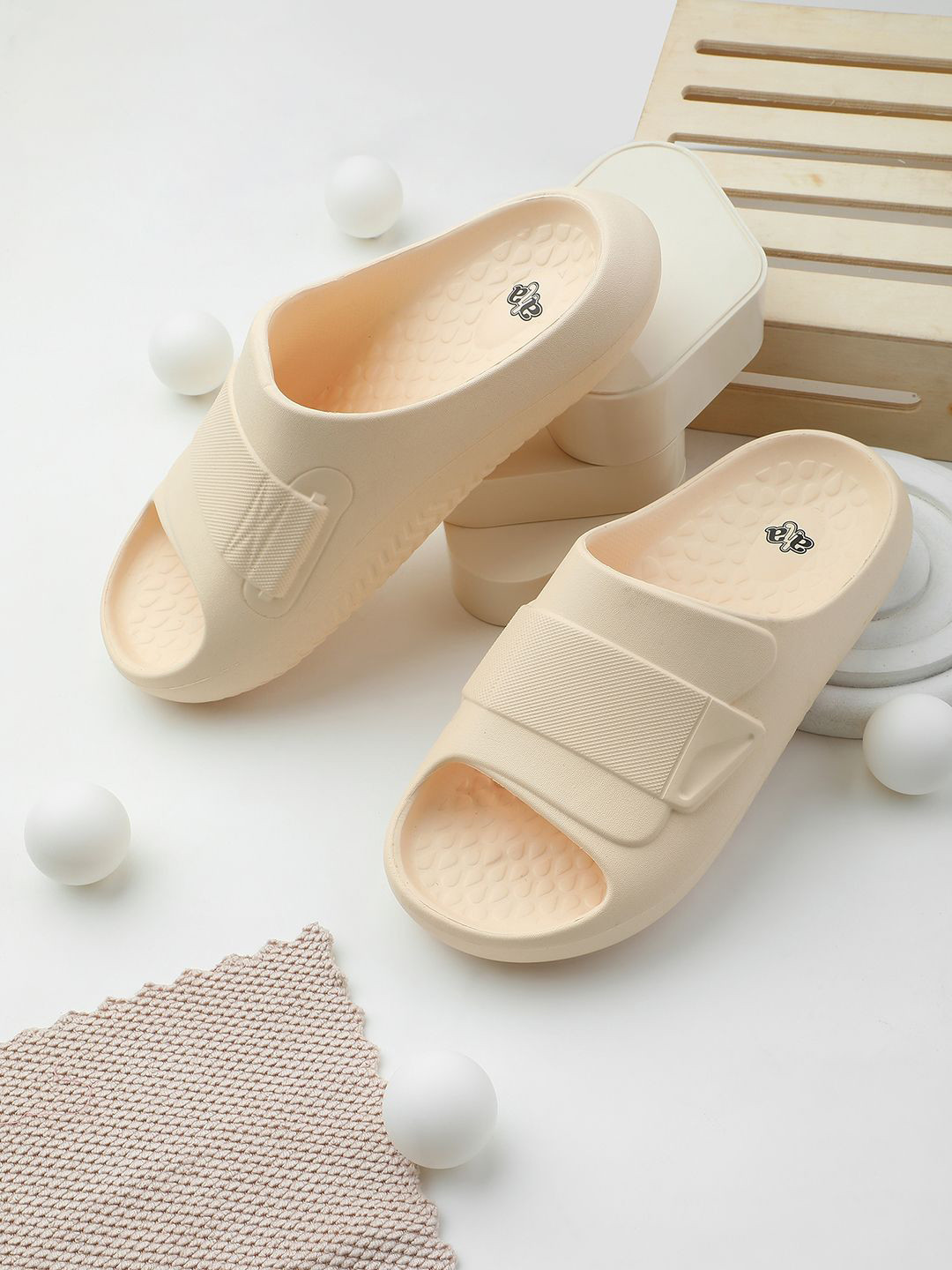 Liberty Men Sliders
