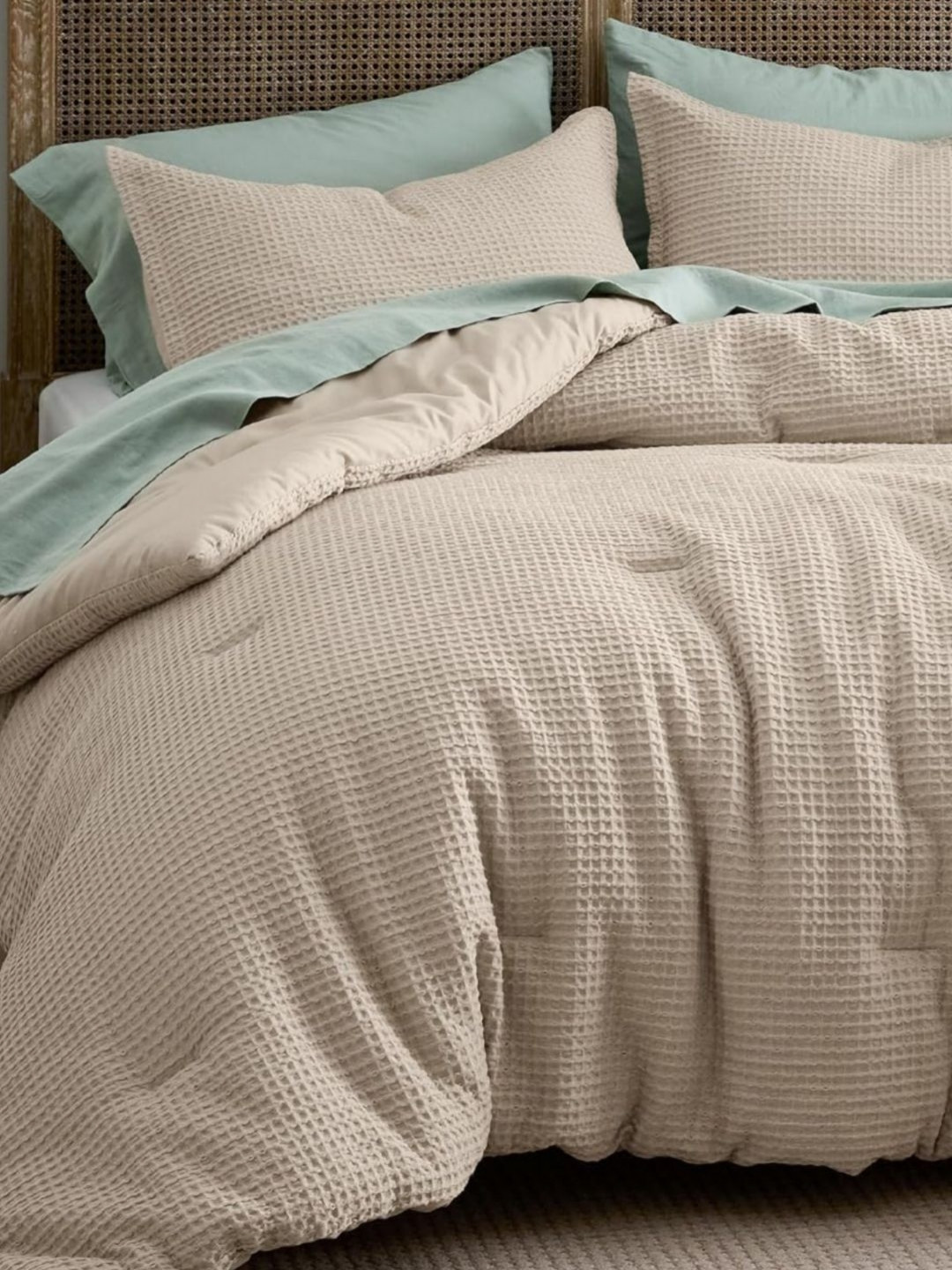 San Marino Beige Cotton AC Room 300 GSM Single Bed Comforter