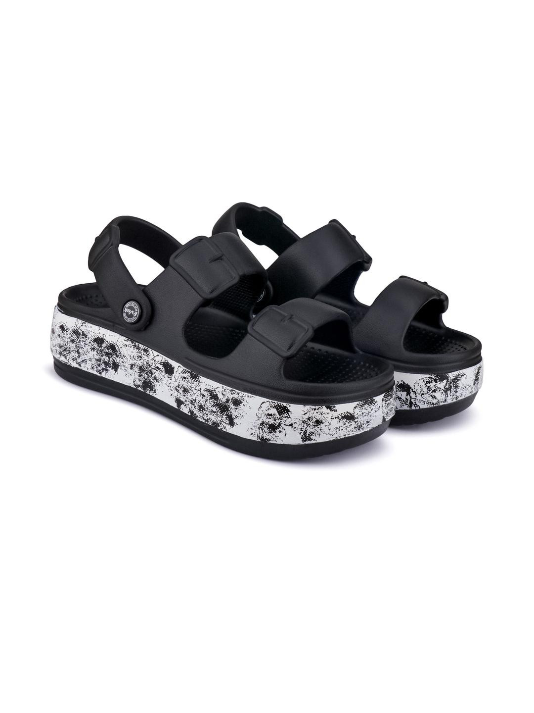 HAMBLER Women's Casual Black Clogs