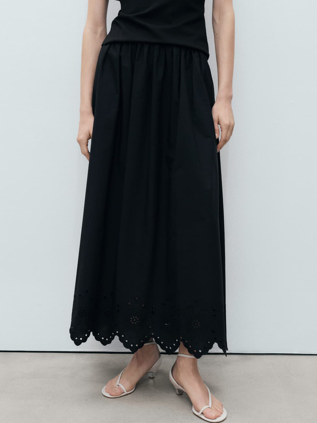 MANGO Floral Embroidery Pure Cotton Mid-Rise Skirt