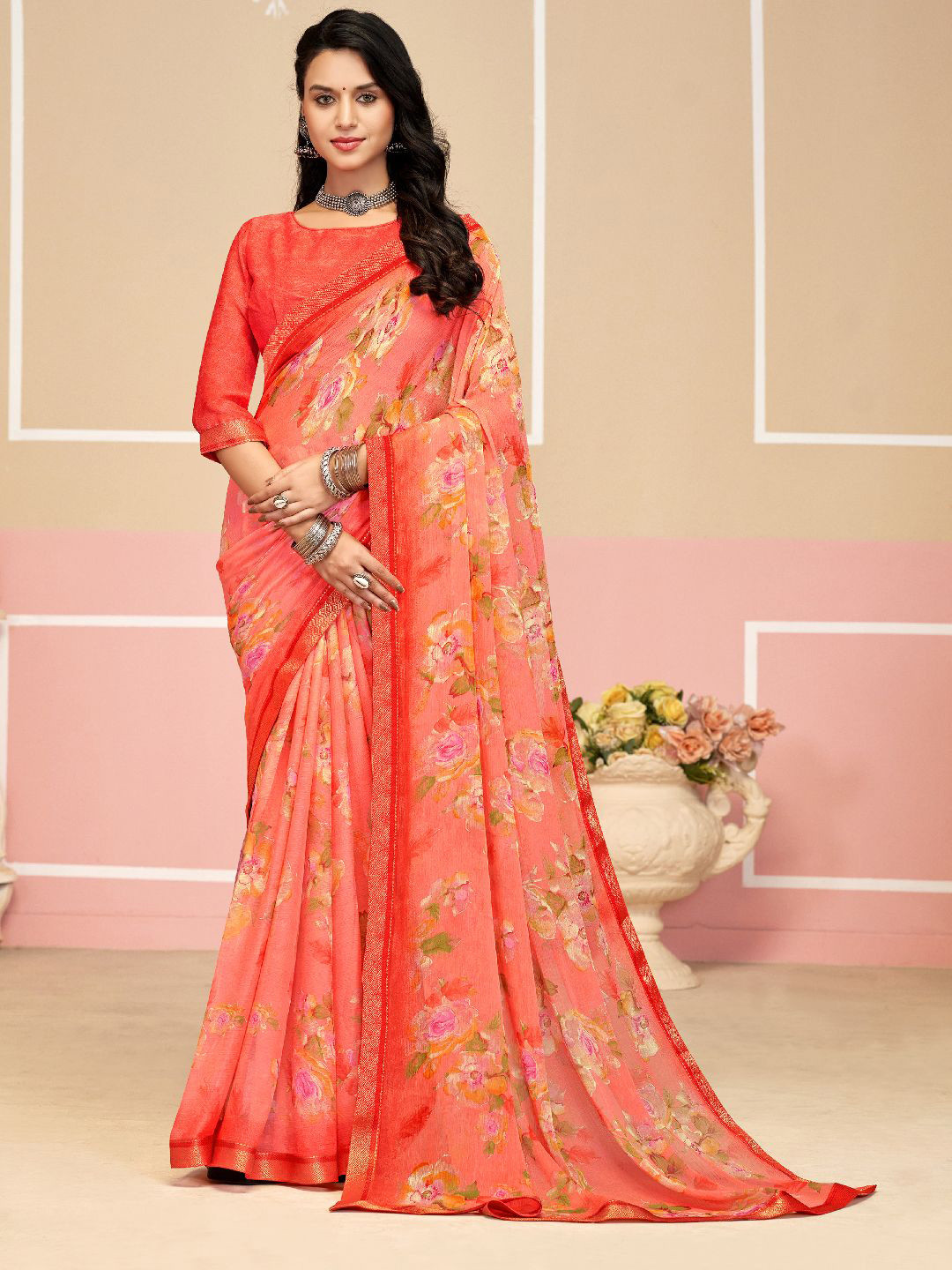 Panzora Floral Printed Saree With Attached Border And Contrast Blouse Piece