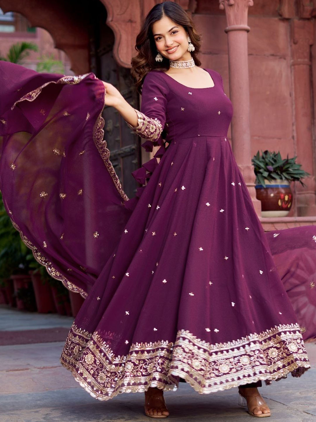 Fusionic Women Solid Embroidered Kurta with Trousers & Dupatta