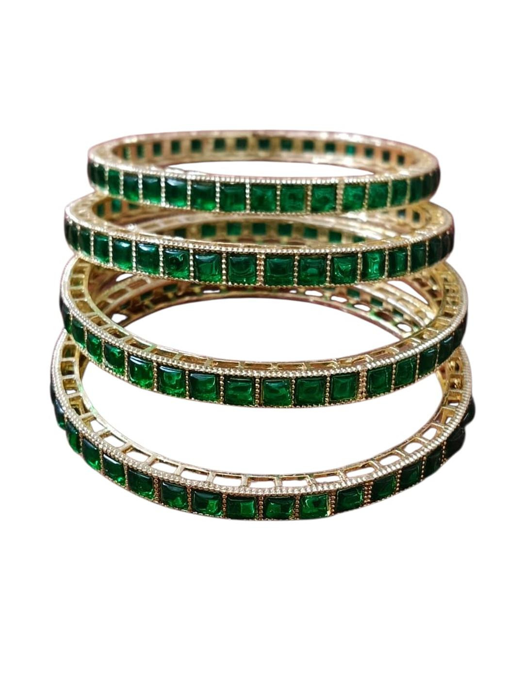 VKAT Gold Alloy Bangle