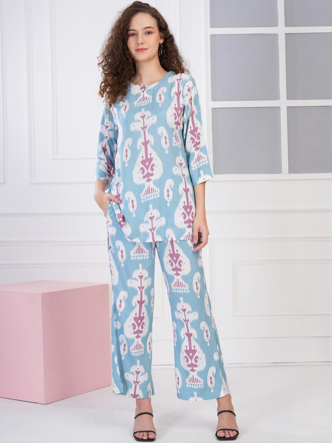 ARSA COUTURE Women Printed Tunic & Trousers Co-Ords Set