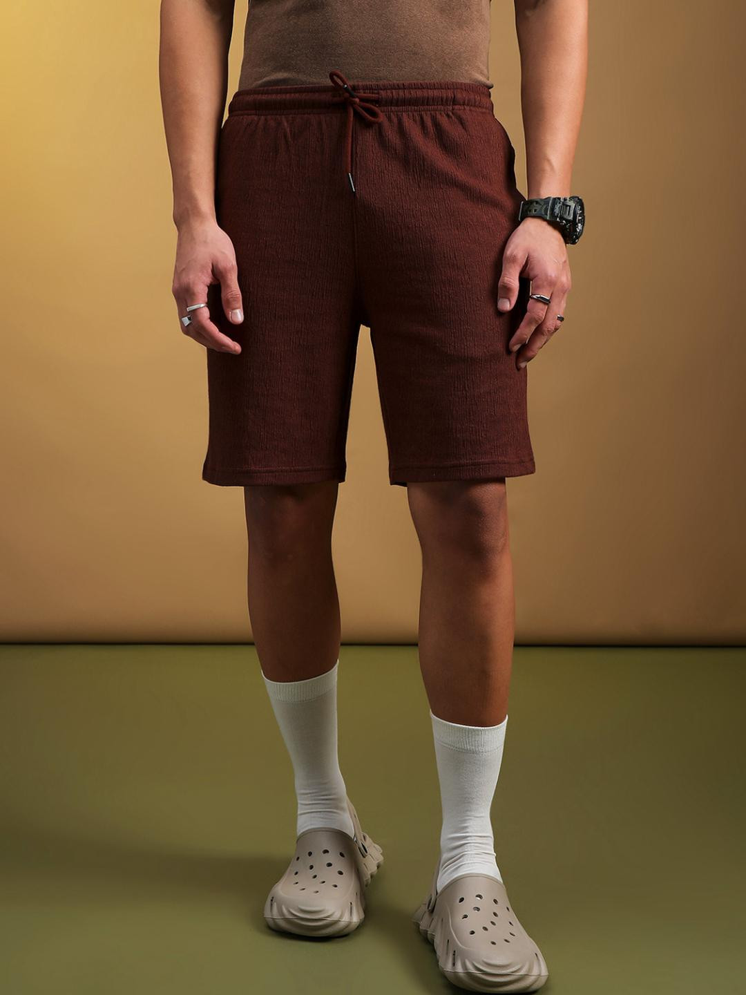 LIMEROAD Men Brown  Solid Jacquard  Shorts