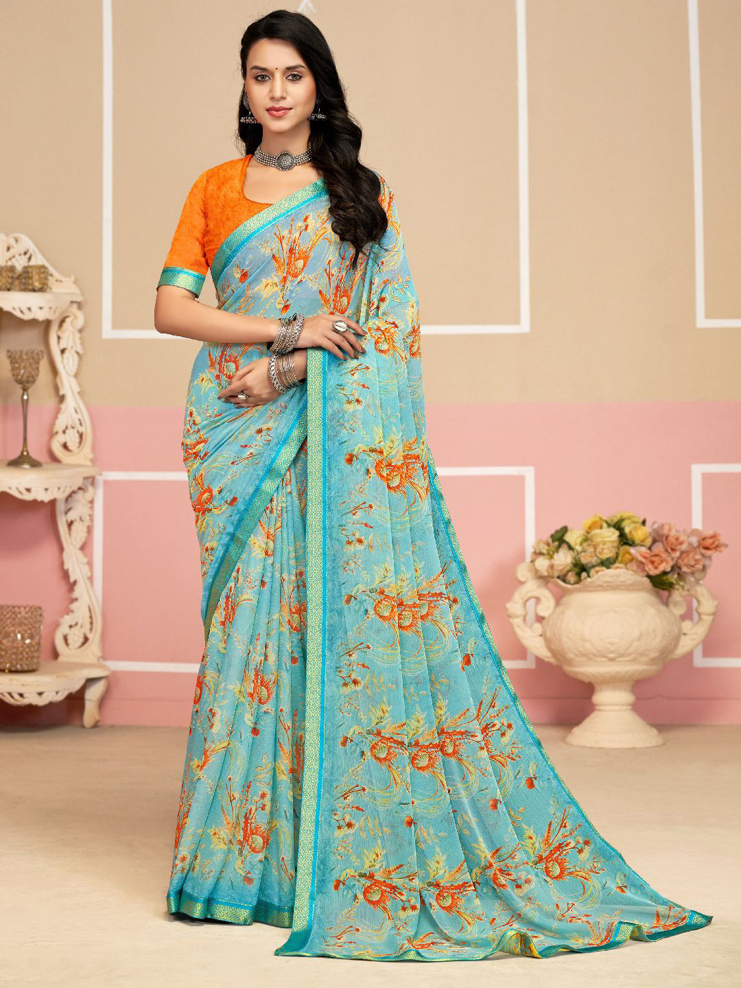 Panzora Floral Printed Saree And Contrast Blouse Piece