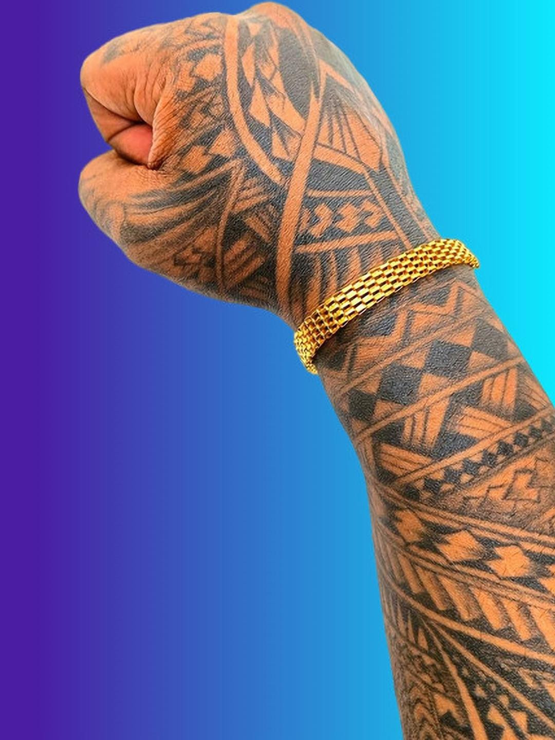 Dynamic Retail Global Men's Gold Plated Stainless Steel Bracelet