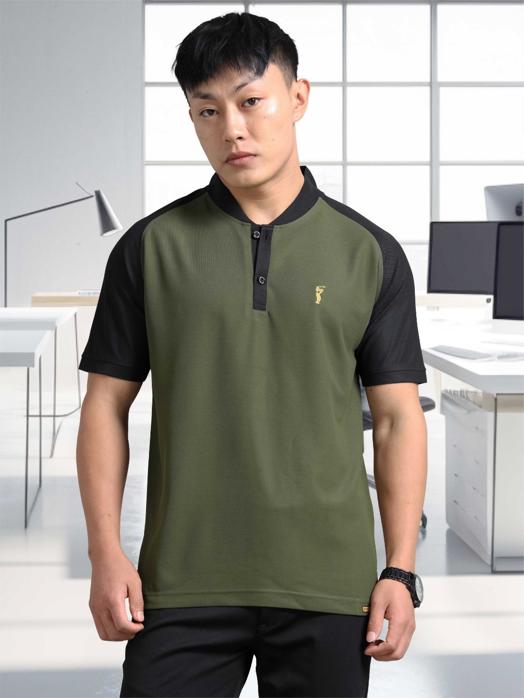 STELLERS Men Anti Odour Colourblocked Mandarin Collar T-shirt