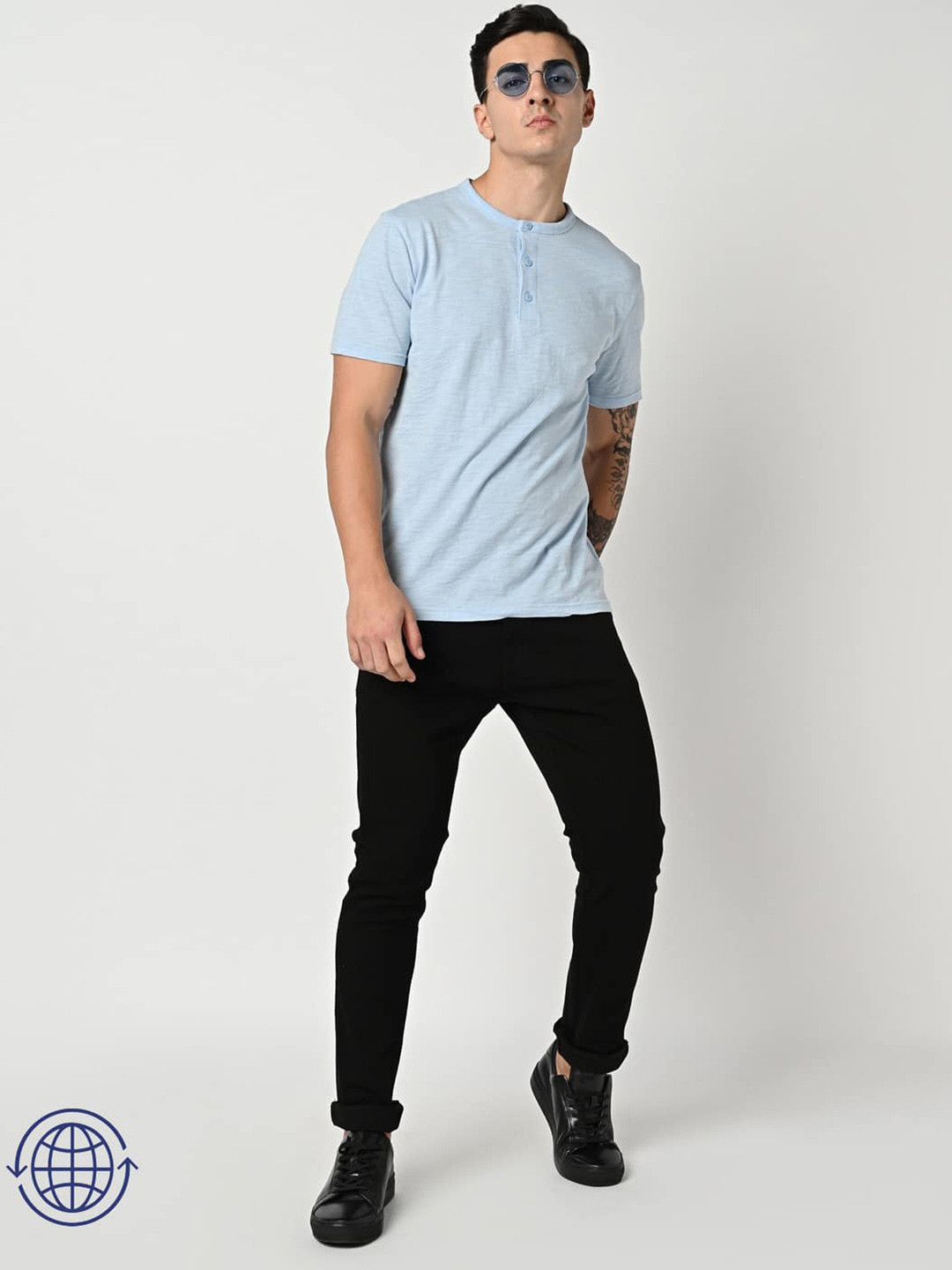 GAP Men Henley Neck Pure Cotton T-shirt