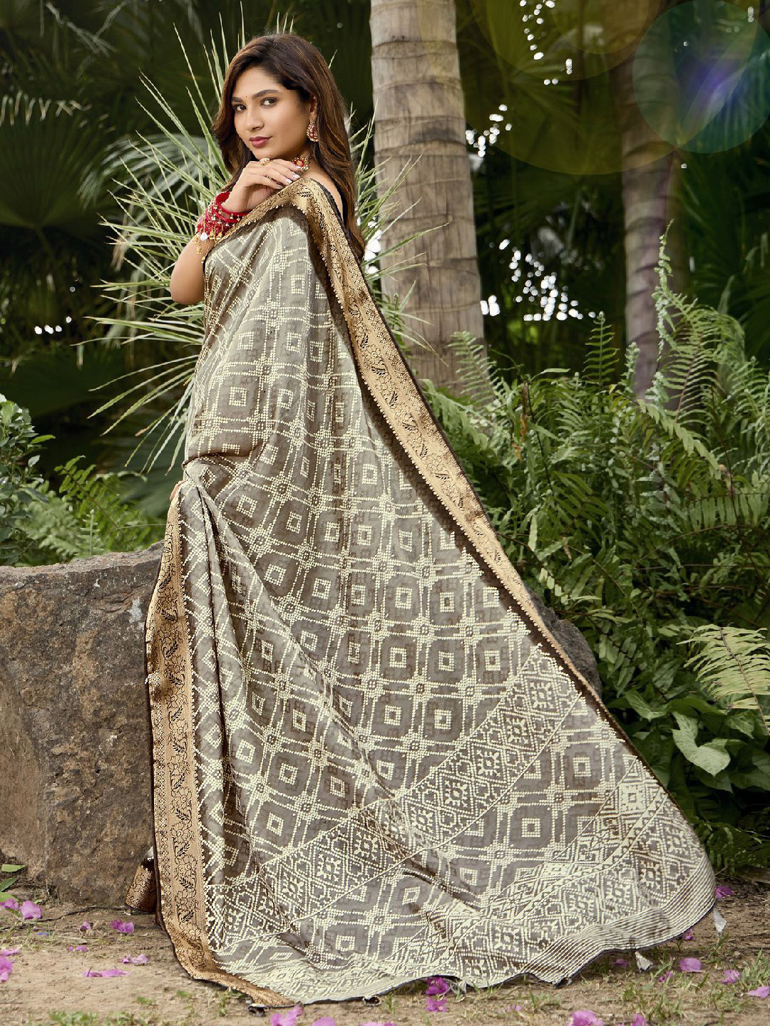 Pandadi Saree Zari Jacquard Weaving And Embroidered Blouse Piece Sarees