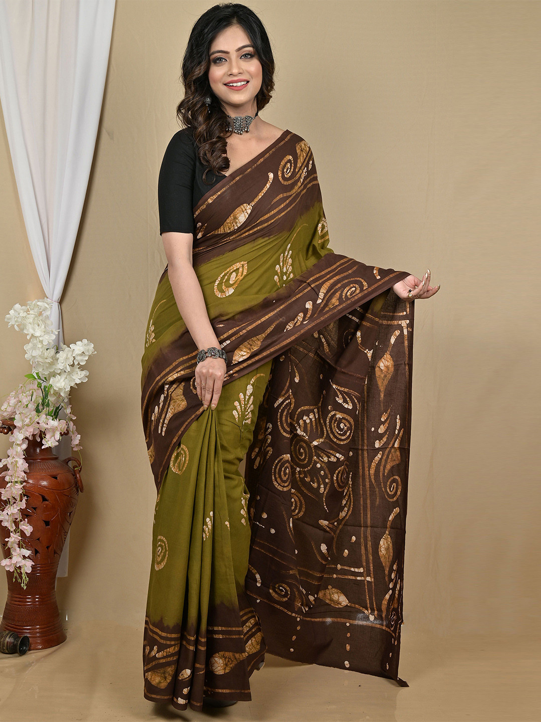 PuJoy Ethnic Motifs Printed Pihu Design Pure Cotton Taant Saree