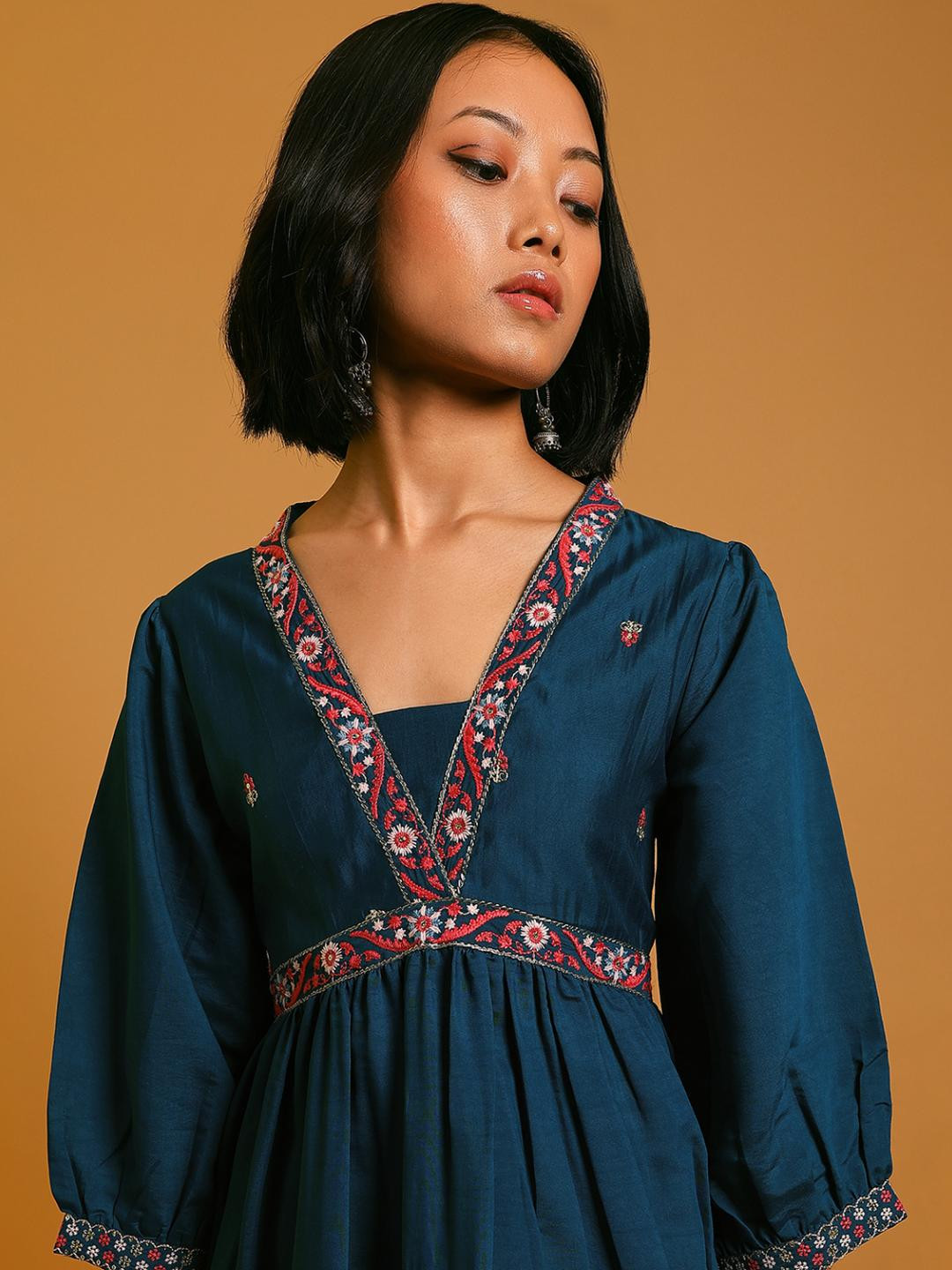 Limeroad Women Poly Silk Fit & Flare V-Neck Dress