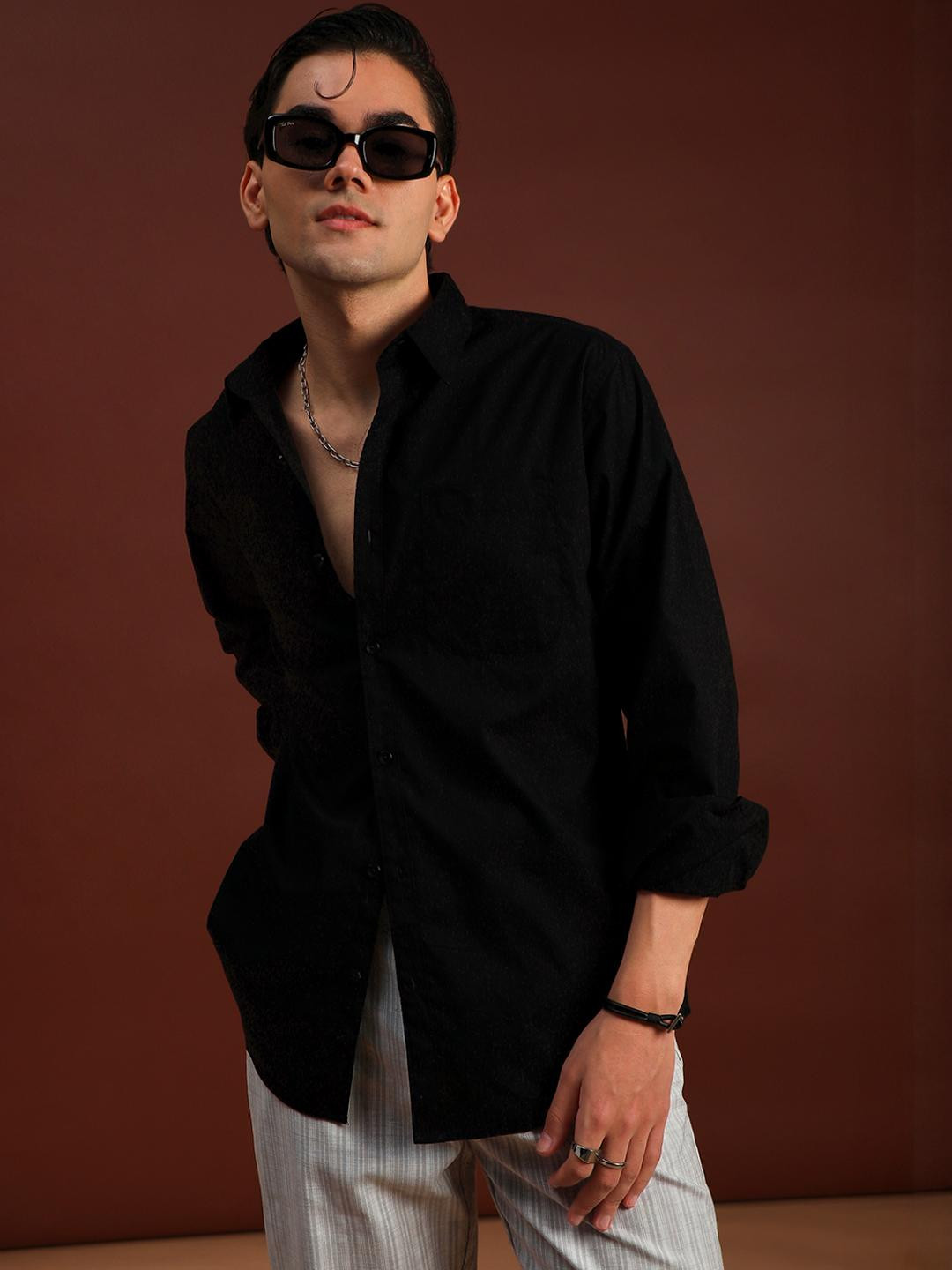 LIMEROAD Men Black Shirts