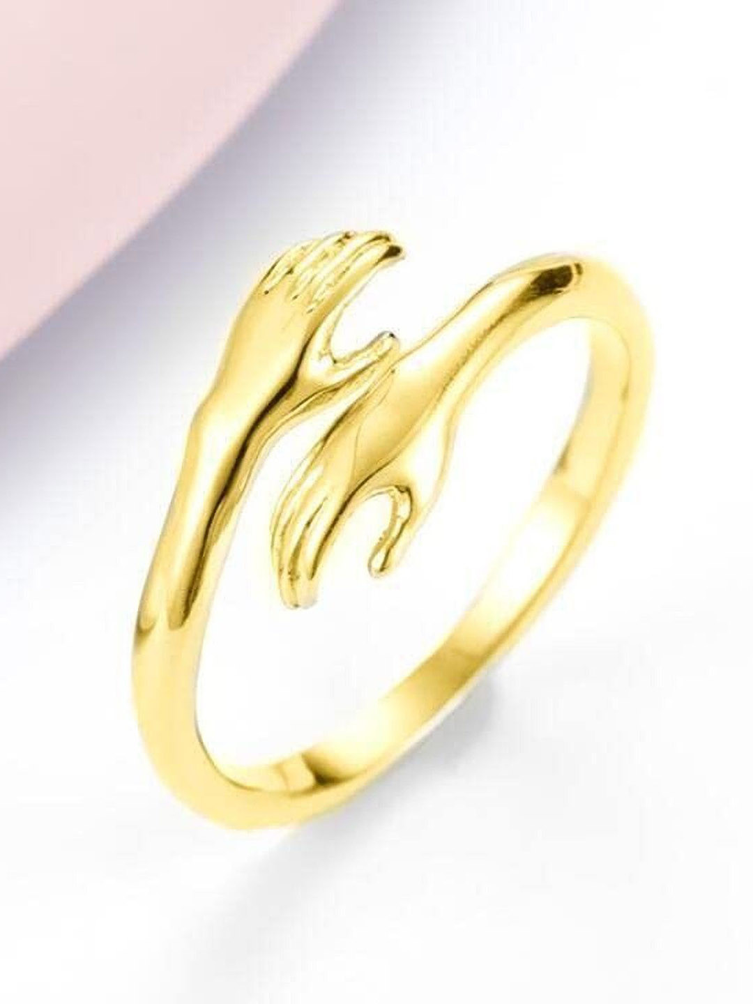 Ringzinnie Hug Shaped Finger Ring