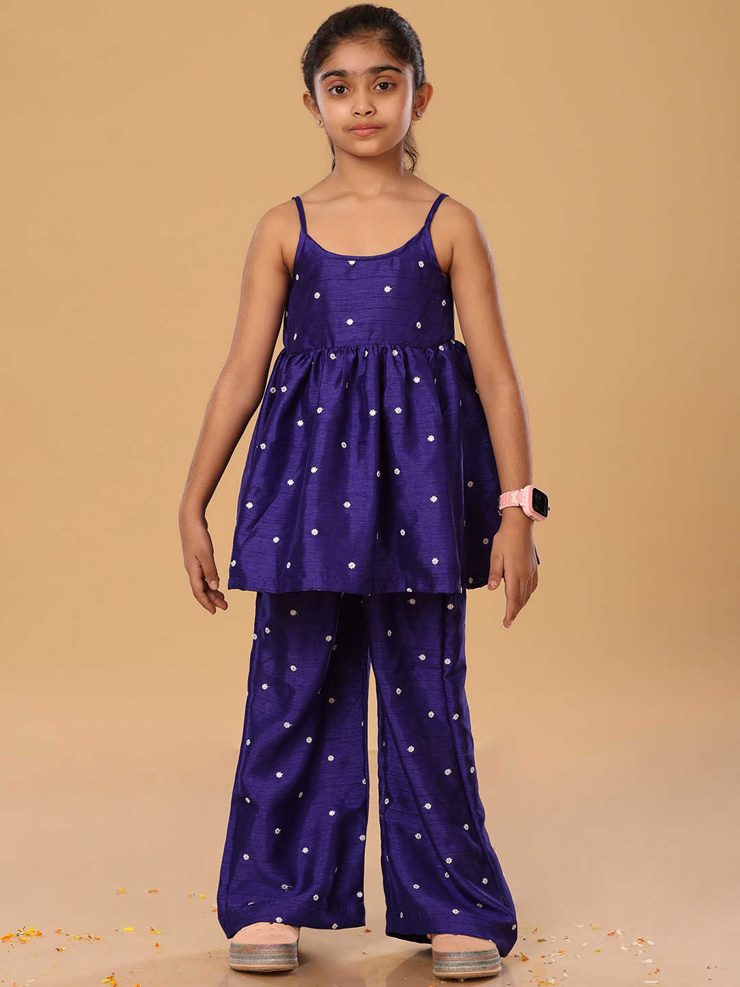 The Mini Trunk Purple Spagetti Thread Work Set