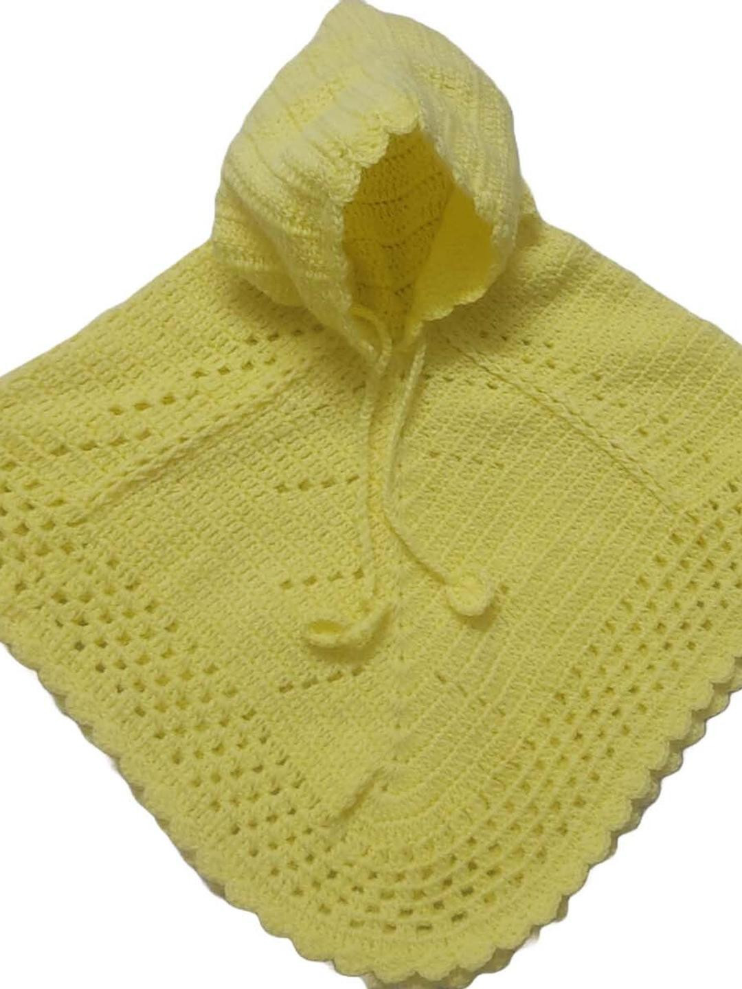Cute Collection Girls  crochet Woolen Poncho