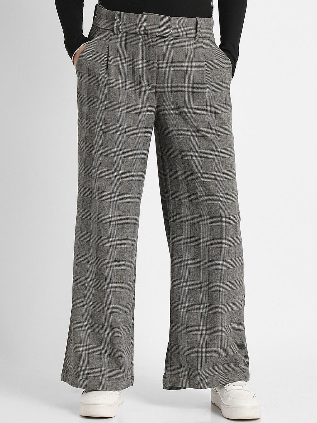 AMERICAN EAGLE OUTFITTERS Women Checked Regular Fit Mid-Rise Wide Leg Trouser