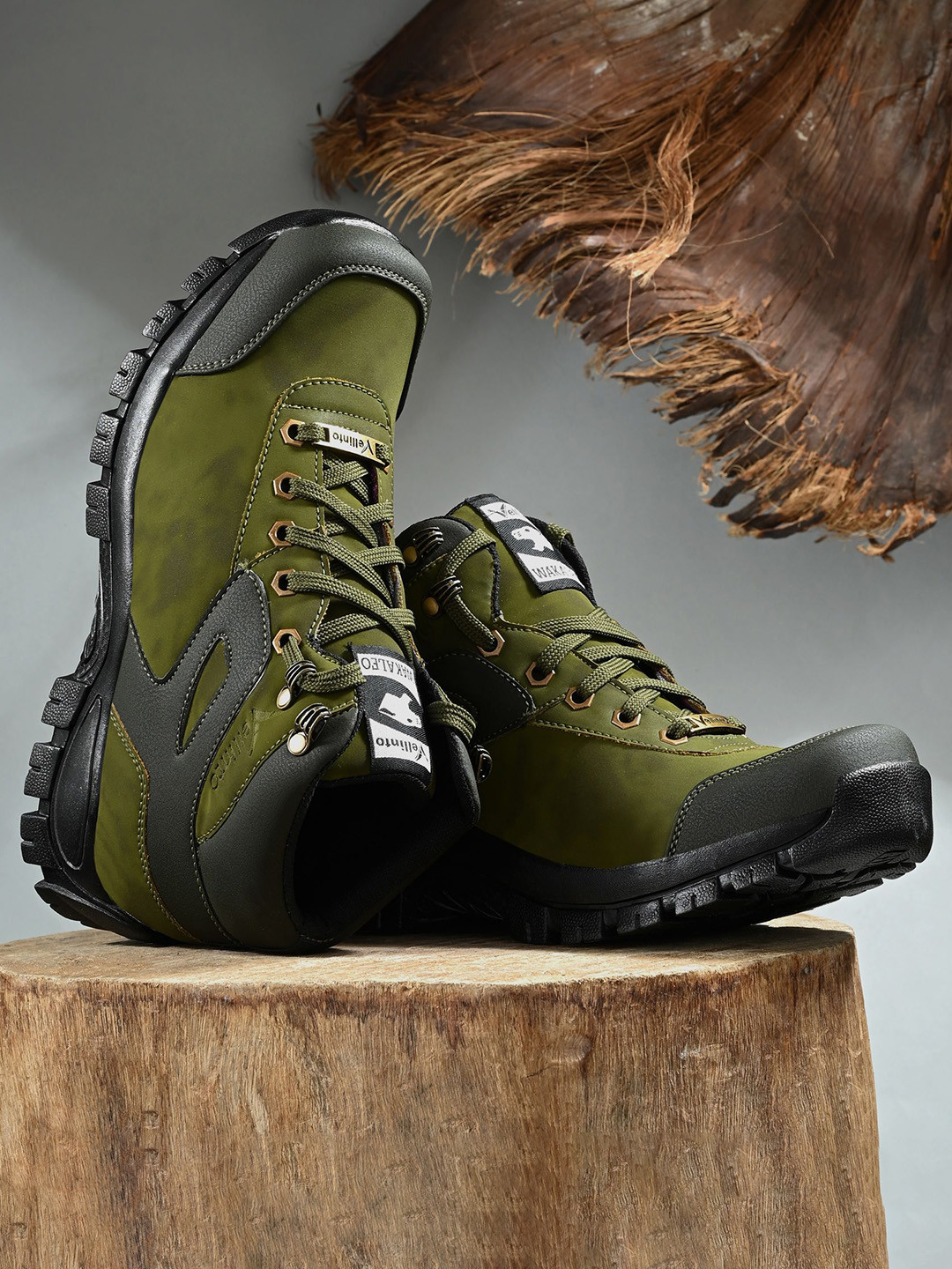 Vellinto Ventra Men Round Toe Casual Boots