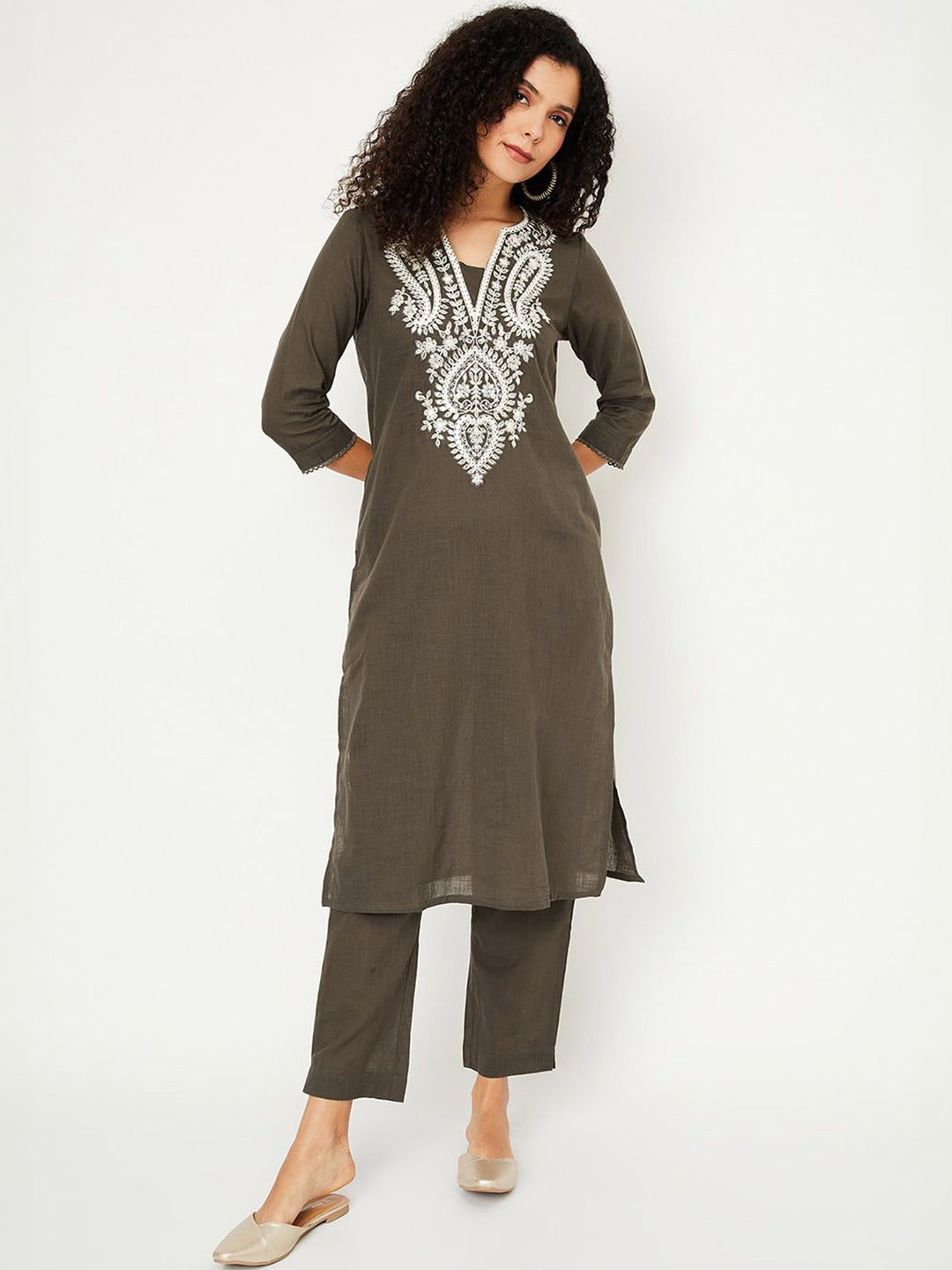 max Women Ethnic Motif Embroidered Thread Work Kurta with Trousers