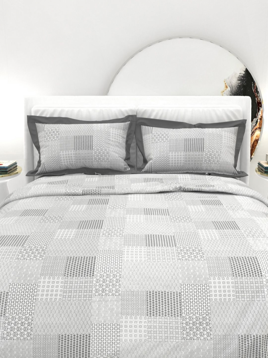 THE WHITE MOSS Grey And White Printed Cotton 300 TC King Bedsheet Set-2.75 m x 2.75 m