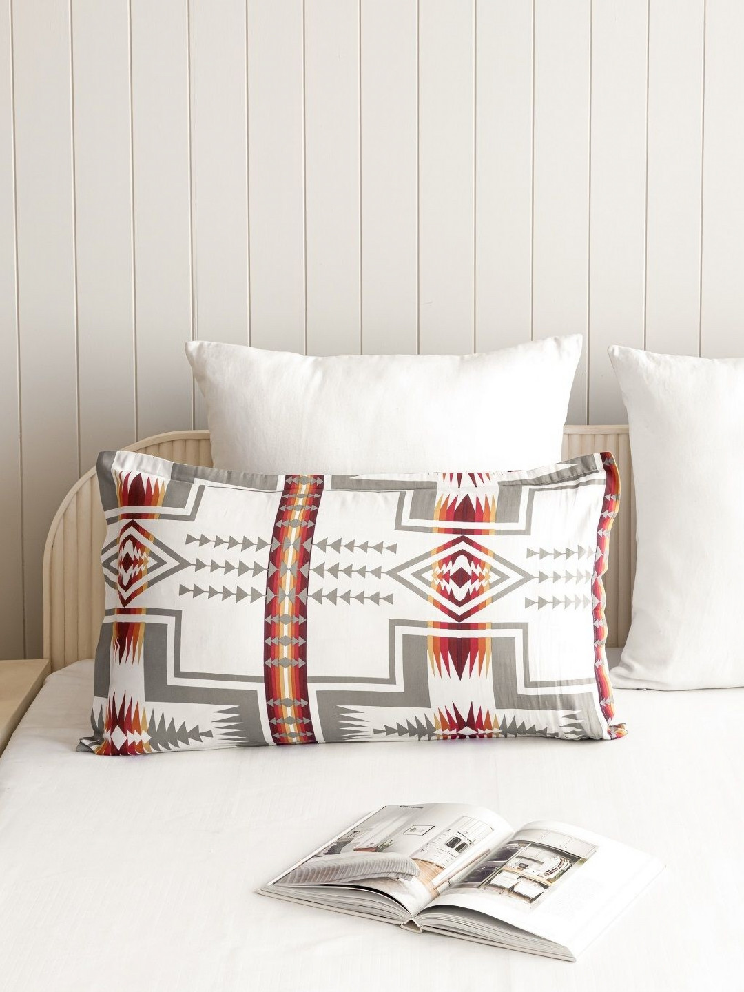 HOMEMONDE White & Red Printed Pure Cotton Rectangle Pillow Cover