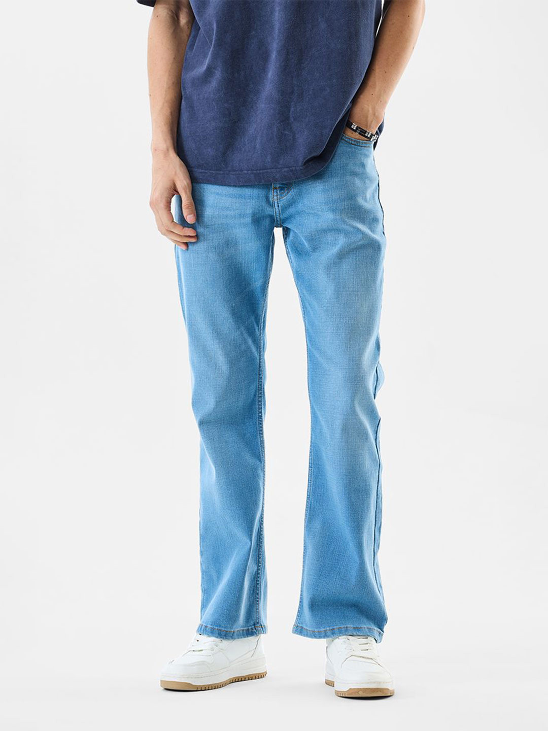 Snitch Men Light Blue Mid-Rise Bootcut Jeans