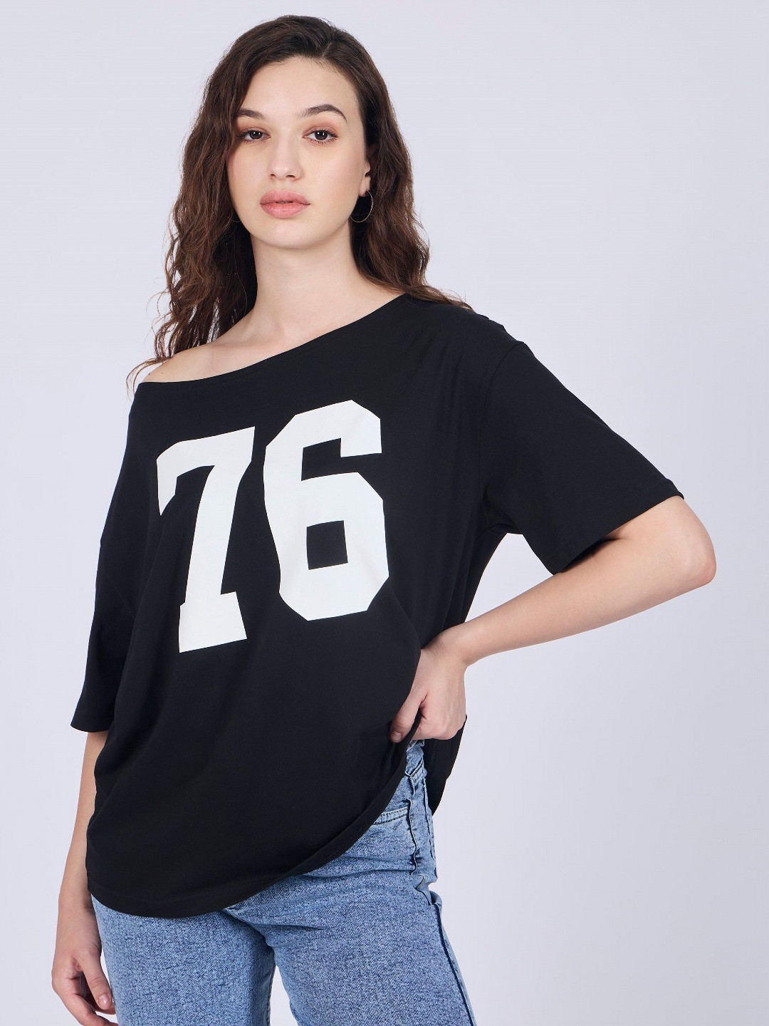 Outzidr Varsity Printed Drop-Shoulder Sleeves Cotton T-shirt