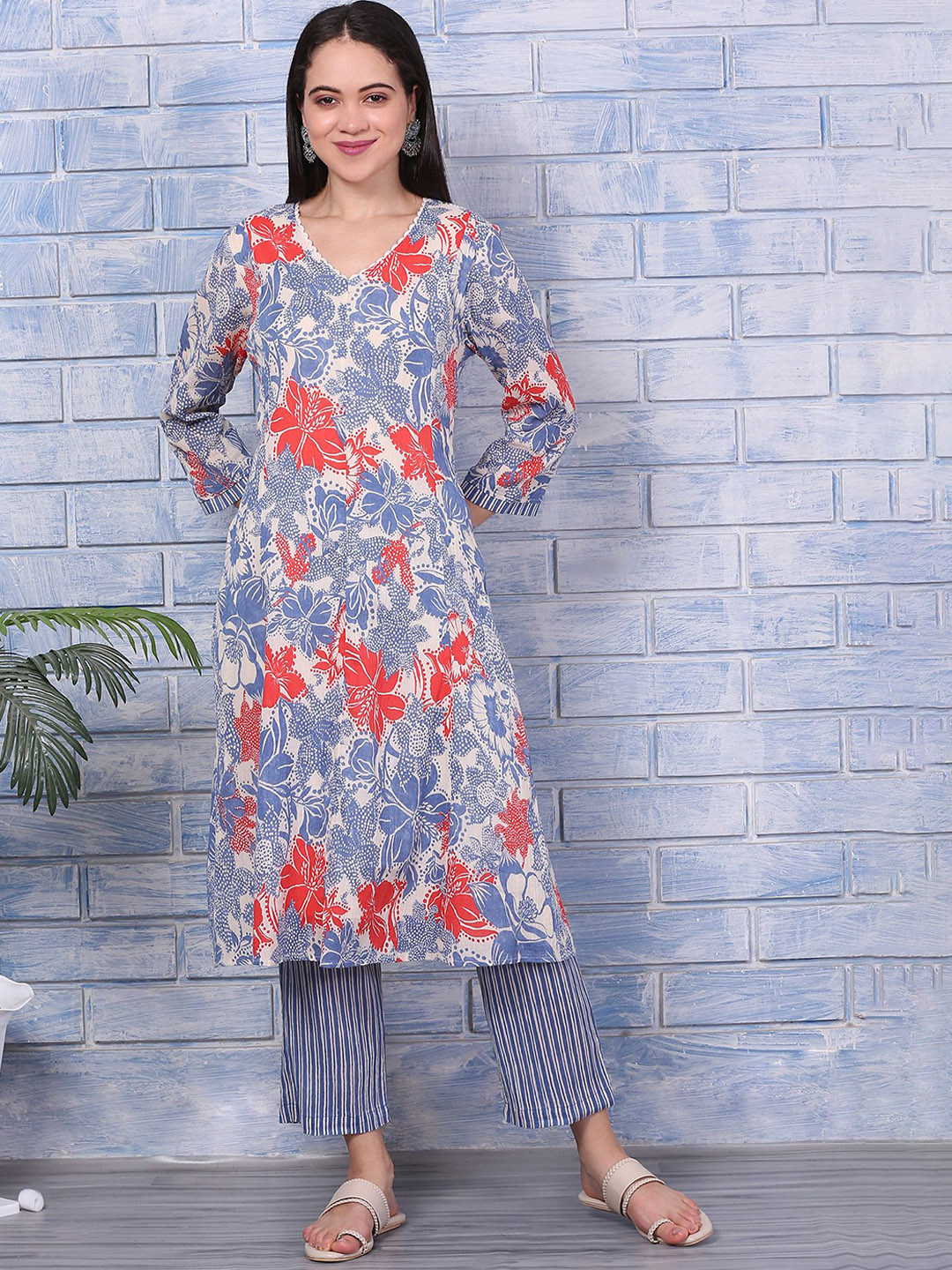 W Floral Printed Pure Cotton V-Neck A-Line Kurta With Trousers