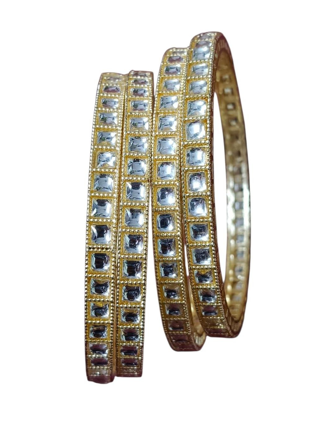 VKAT Gold Alloy Bangle