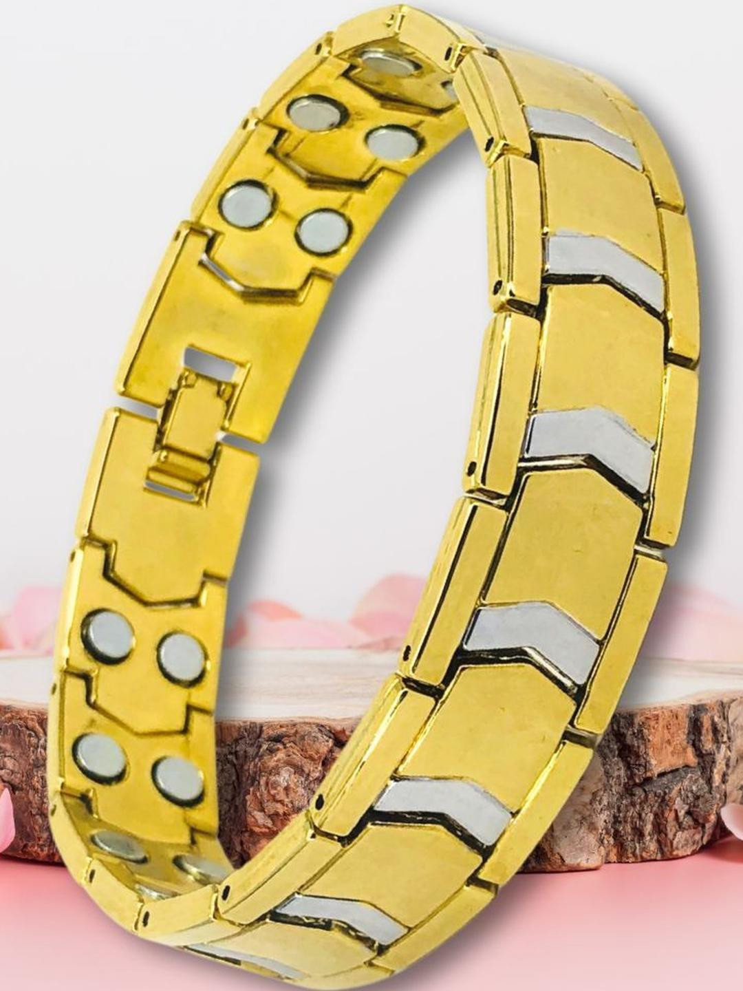 Jewelry Miguel Gold Stainless Steel Bracelet